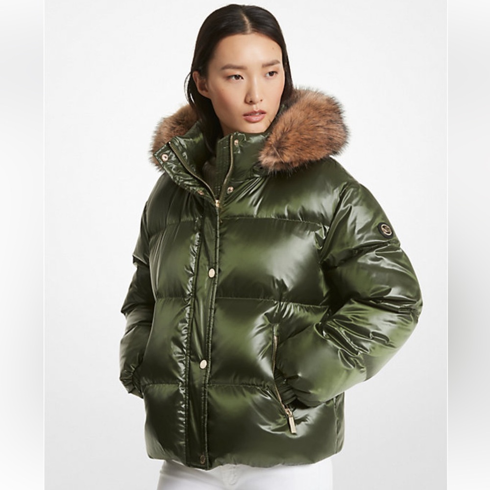 Women's Green Puffer Jacket with Faux Fur Hood Michael Kors ✨brand new ✨